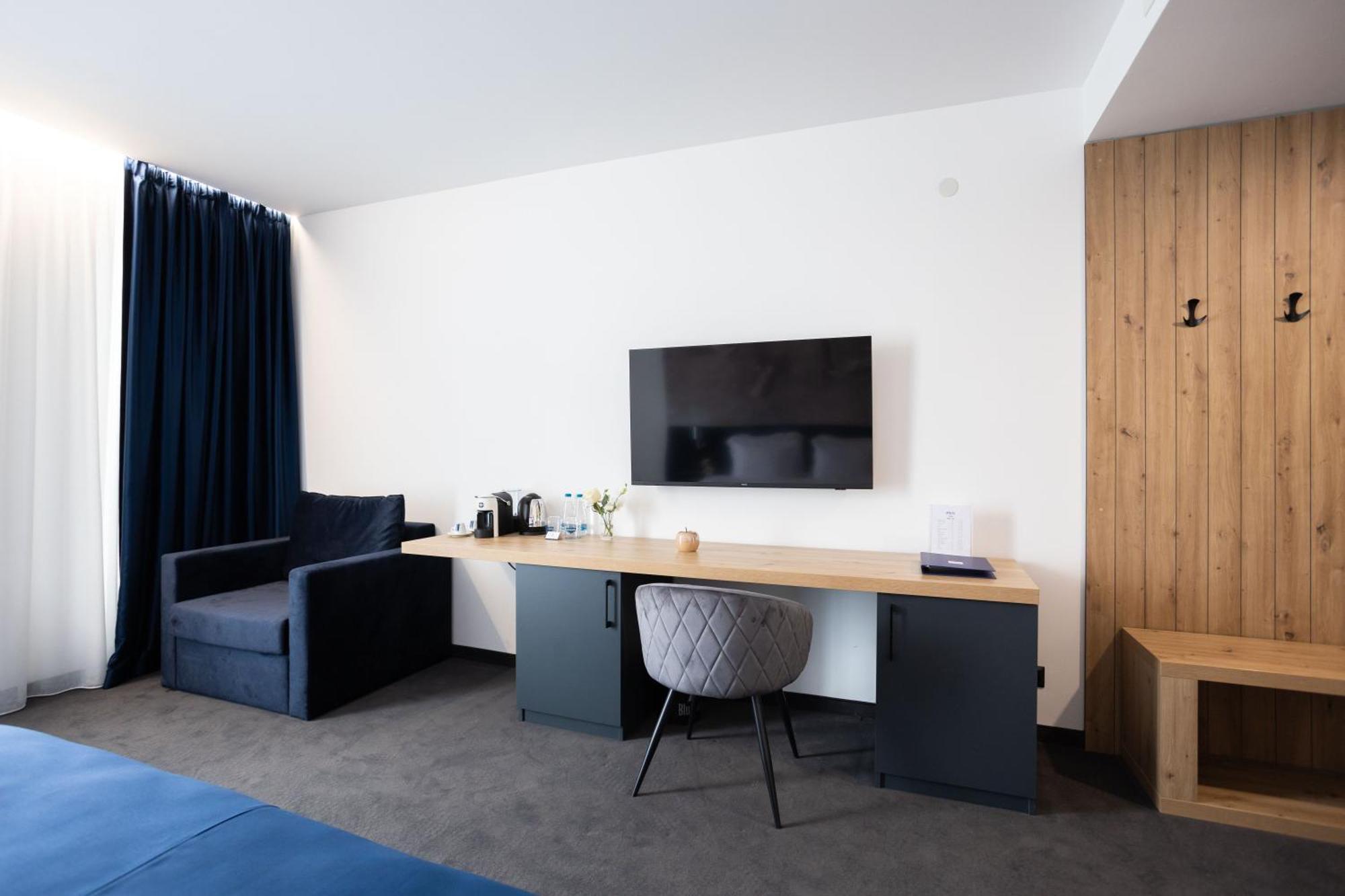 Blue Star Luxury Hotel Sofia Exterior photo