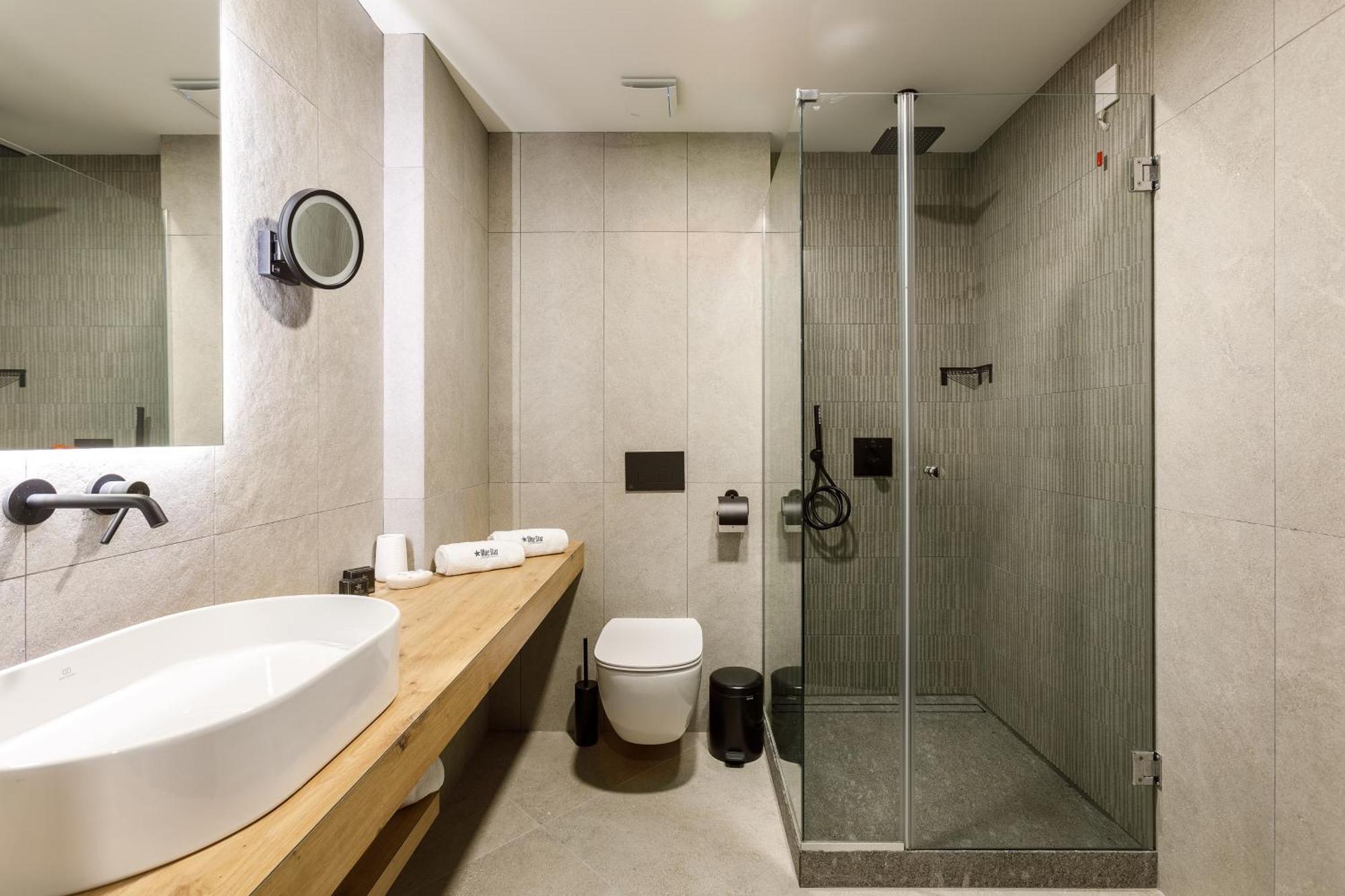 Blue Star Luxury Hotel Sofia Exterior photo