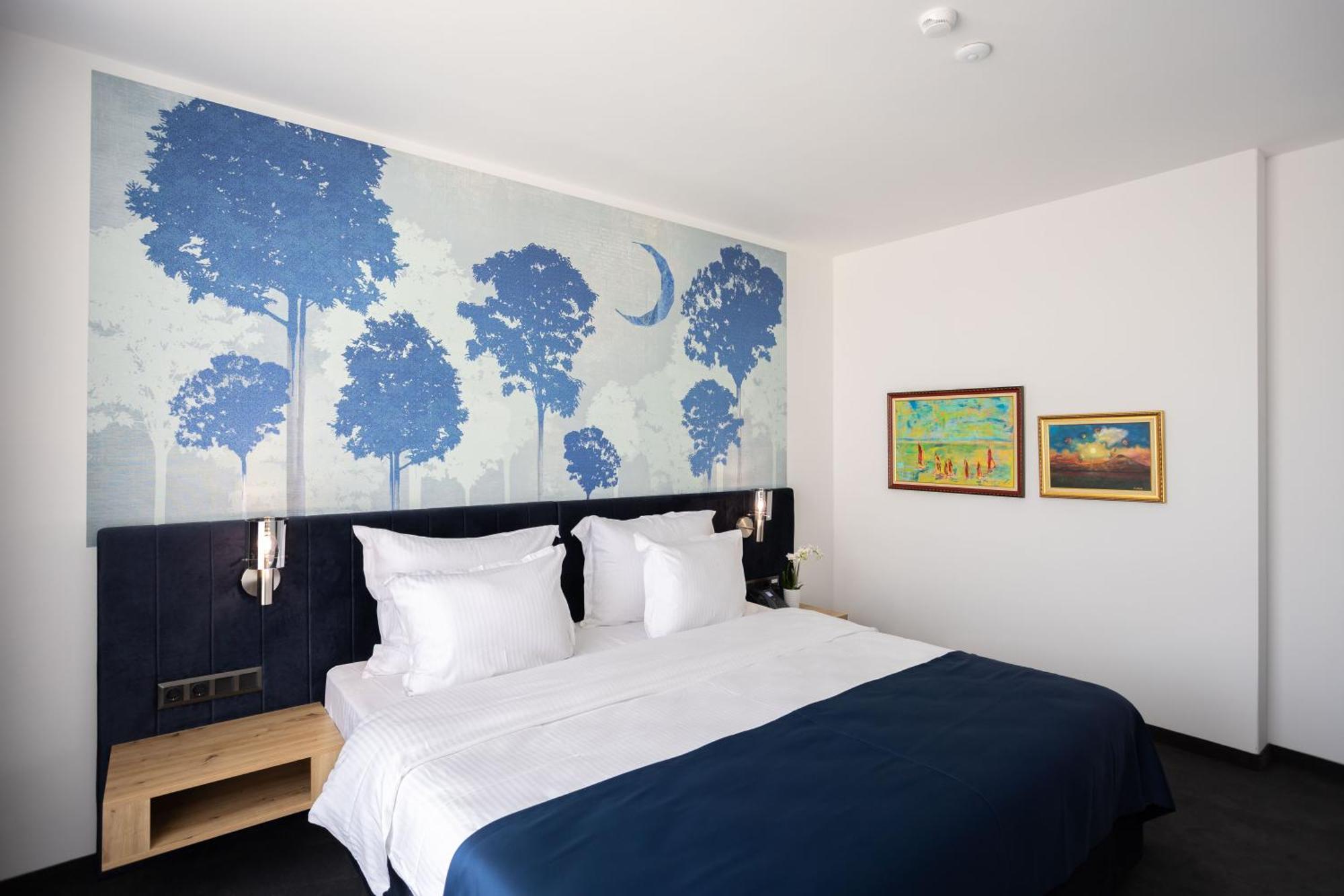 Blue Star Luxury Hotel Sofia Exterior photo